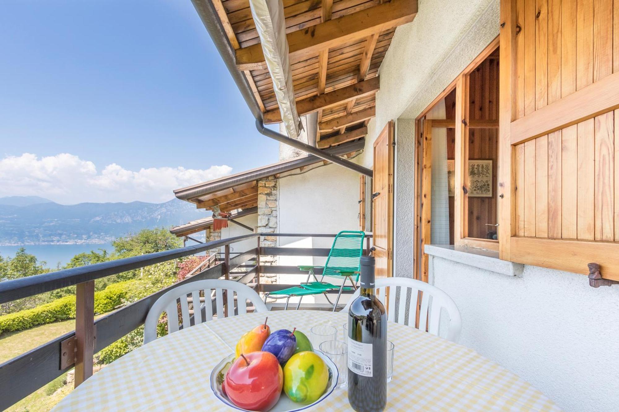 شقة Casa Bella Vista Mit Balkon سان زينو دي مونتانا المظهر الخارجي الصورة