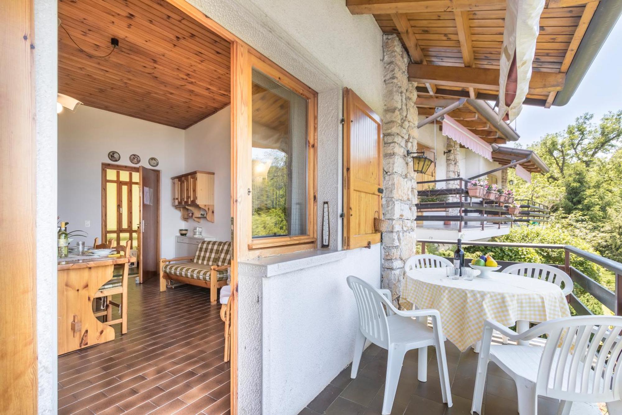 شقة Casa Bella Vista Mit Balkon سان زينو دي مونتانا المظهر الخارجي الصورة